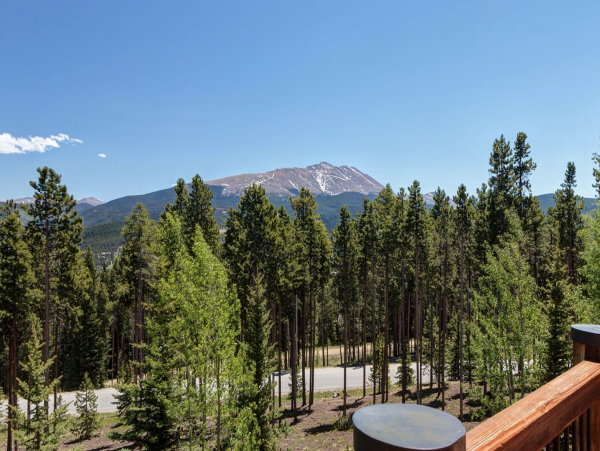 Ski in Ski out Peak 8 Luxury Home